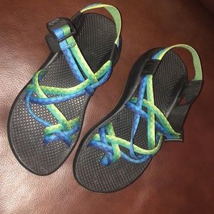 Chaco size 6